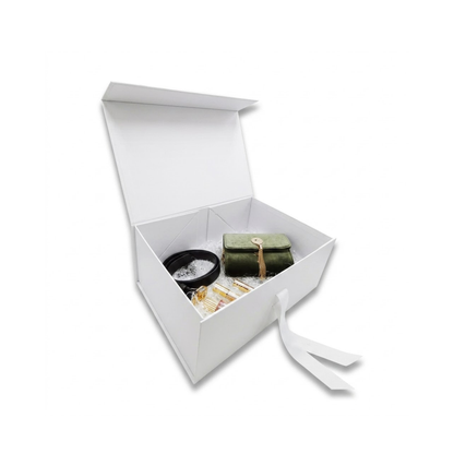 Box Chiusura Magnetica - Bianco - F.to 39 x 28 x 18 cm.
