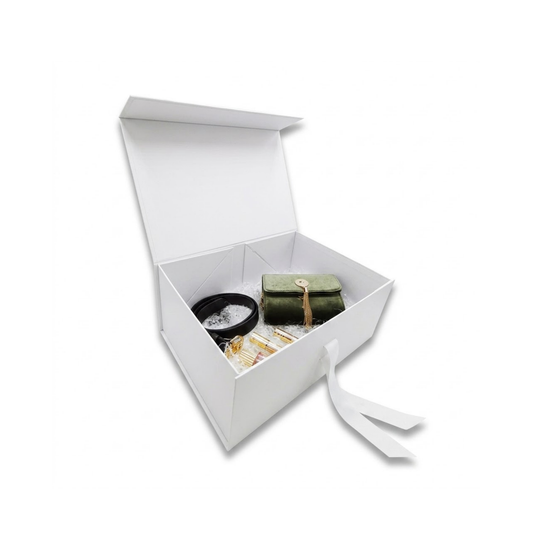 Box Chiusura Magnetica - Bianco - F.to 39 x 28 x 18 cm.