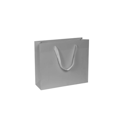 Chic in carta kraft con manico fettuccia e risvolto interno